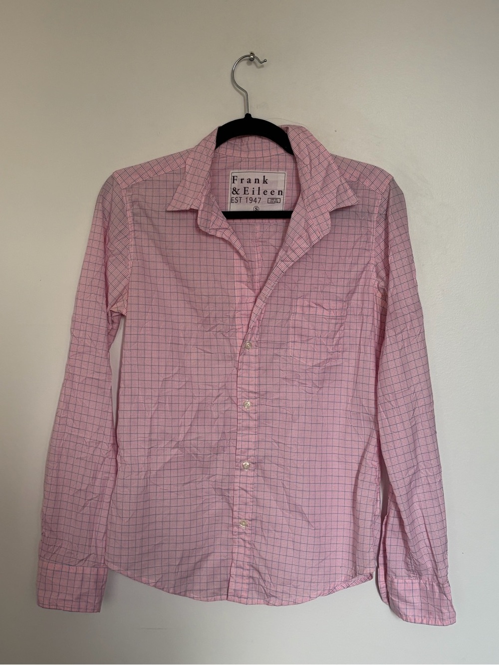 Frank & Eileen Barry Pink Check, Crinkle Button-down Shirt - Small